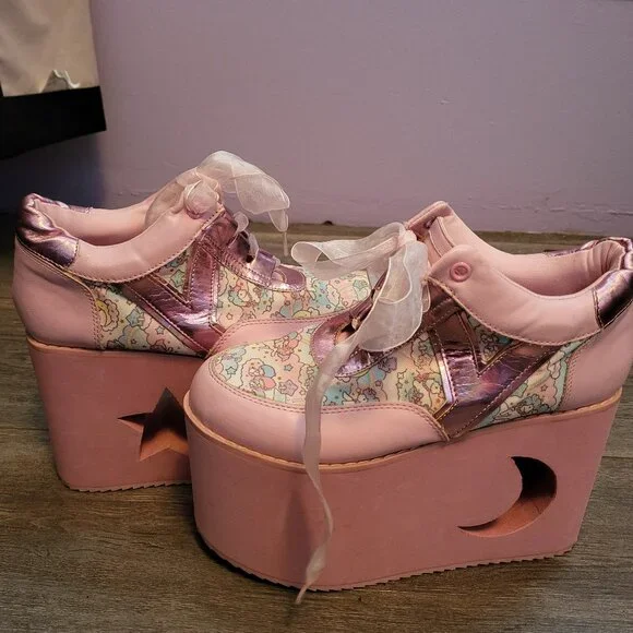 RARE Yru Little Twin Stars Qozmo lo platform shoes - Picture 1 of 7